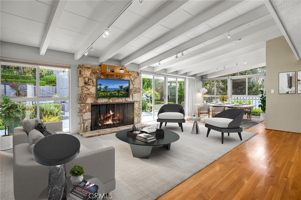 3521 Stonewood DriveSherman Oaks image #18