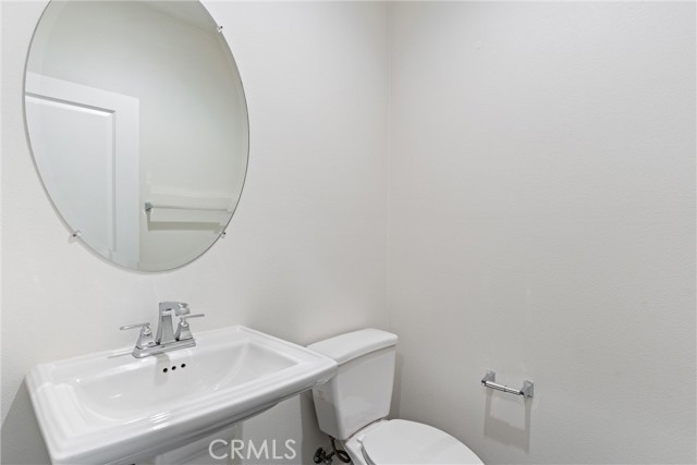 Image 30 of 49 For 30047 Merrick Lane