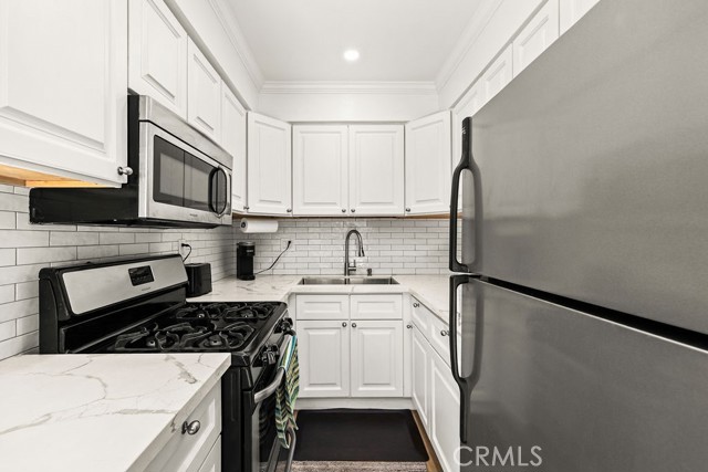 Detail Gallery Image 7 of 37 For 5050 Linden Ave. #62,  Long Beach,  CA 90805 - 1 Beds | 1 Baths