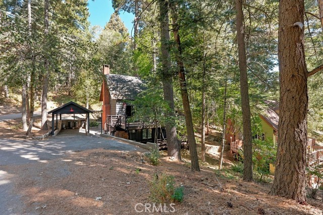 813 Poe Court, Lake Arrowhead, CA 92352