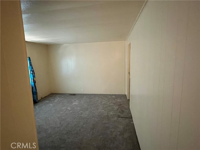 2930 W Rialto ave, Rialto CA: https://media.crmls.org/medias/07f21440-5838-443b-ac22-917fdff9f432.jpg