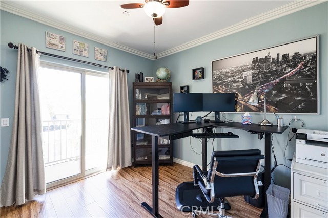 Detail Gallery Image 21 of 26 For 710 E Verdugo Ave #103,  Burbank,  CA 91501 - 3 Beds | 2/1 Baths