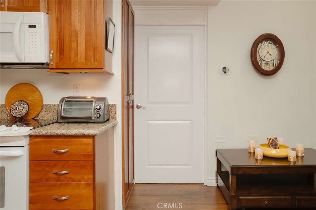 MLS #OC26135778 image #32
