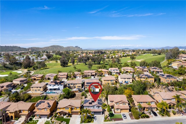 Detail Gallery Image 7 of 9 For 29212 Woodbridge Dr, Murrieta,  CA 92563 - 4 Beds | 2/1 Baths