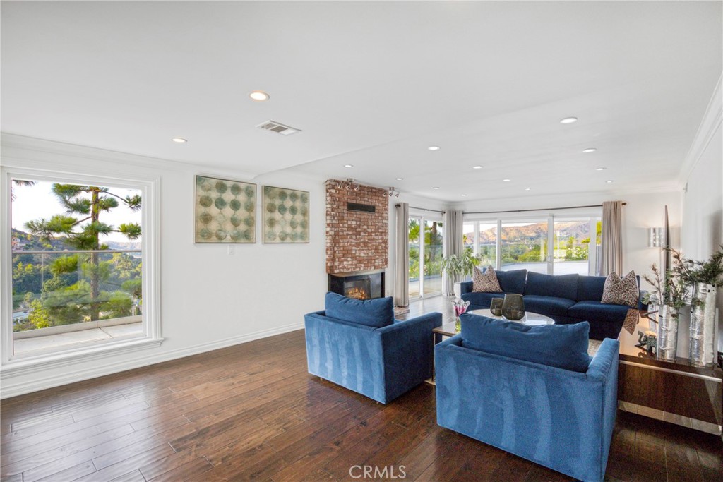 MLS #BB25225703 image #8