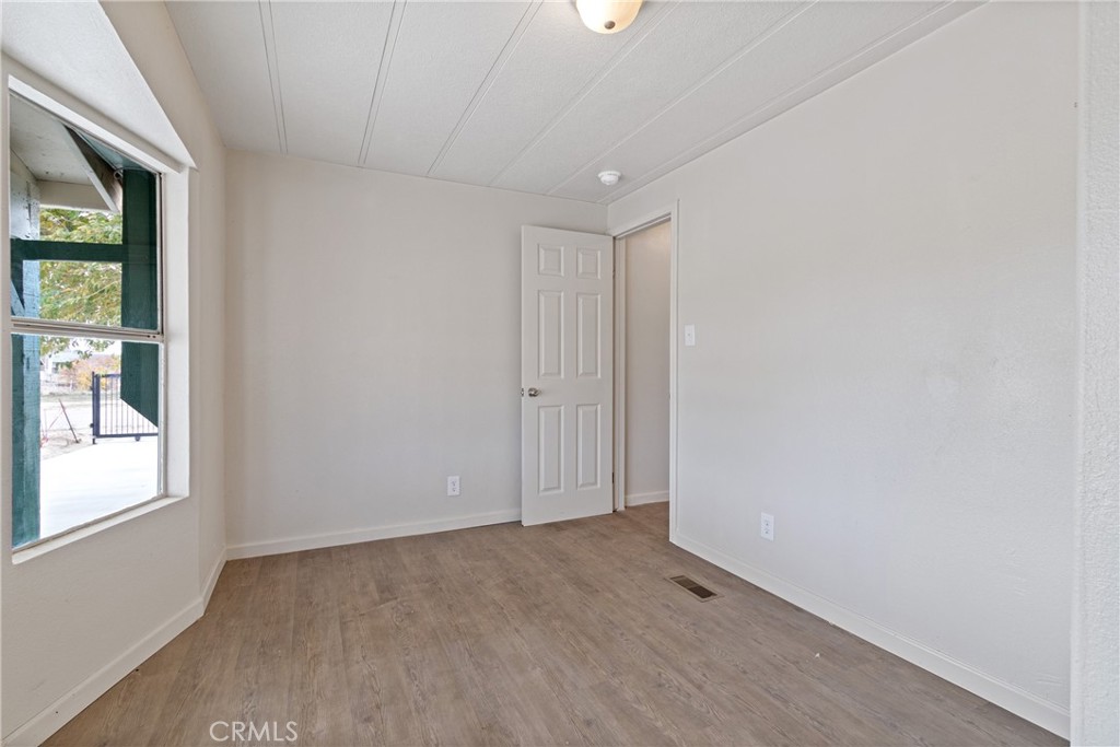 MLS #SR25268777 image #13