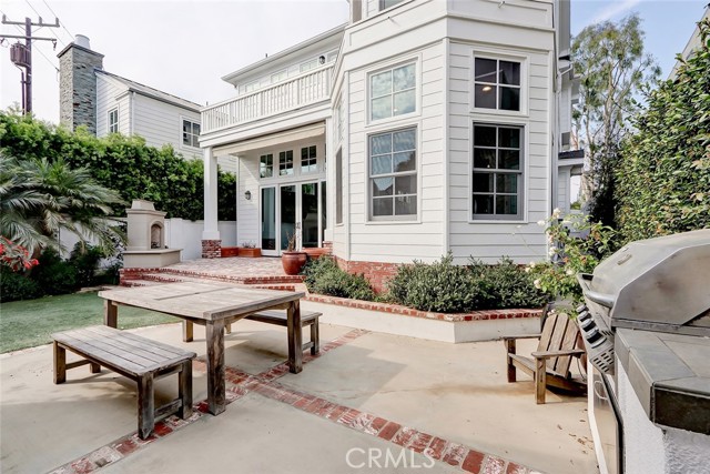576 27th Street, Manhattan Beach CA: https://media.crmls.org/medias/07f6583d-0347-46cc-adc4-76bc265708df.jpg