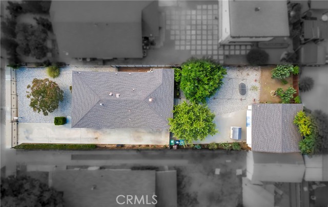 Detail Gallery Image 2 of 18 For 2651 Pirtle St, Los Angeles,  CA 90039 - 3 Beds | 1/1 Baths