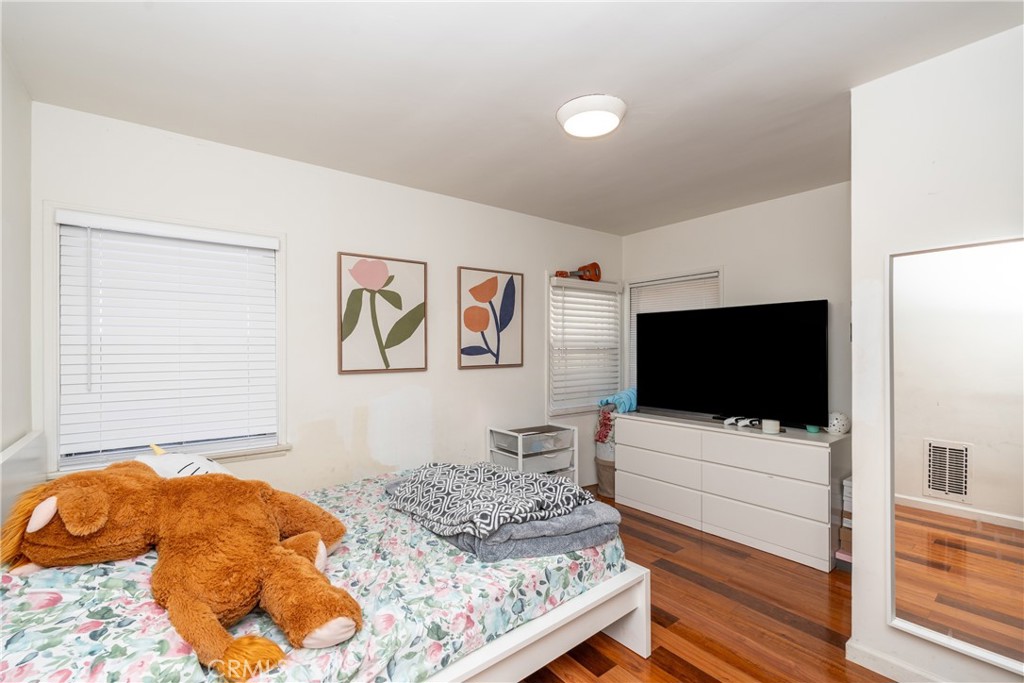 MLS #DW25266774 image #11