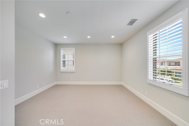 126 Paxton, Irvine CA: https://media.crmls.org/medias/07f90fec-19e4-4540-ab34-6eaaac7ac2c2.jpg