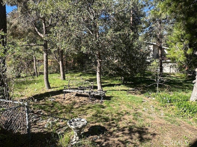 Detail Gallery Image 6 of 8 For 1725 Twin Lakes, Wrightwood,  CA 92397 - – Beds | – Baths