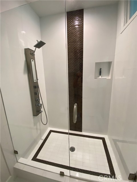 40 Anjou, Newport Coast CA: https://media.crmls.org/medias/07fa71a8-8049-4a39-a7fd-38ab75795438.jpg