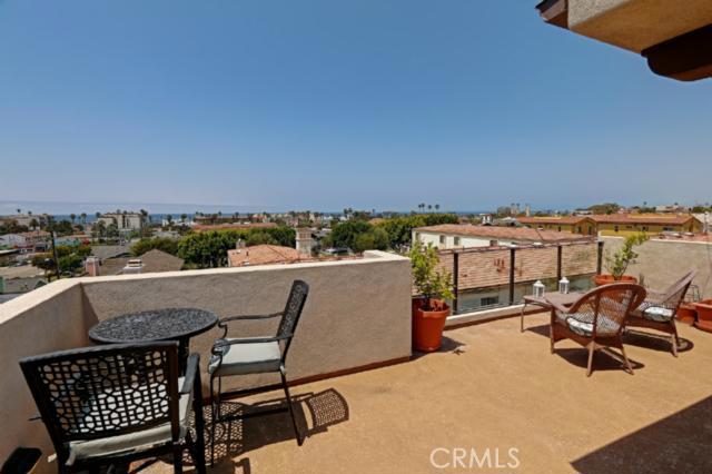 123 Guadalupe Avenue, Redondo Beach, California 90277, 4 Bedrooms Bedrooms, ,2 BathroomsBathrooms,Residential,Sold,Guadalupe,SB15097321