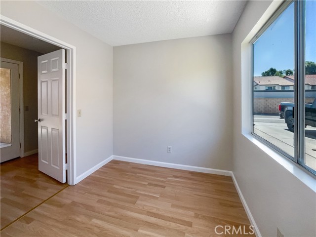 Detail Gallery Image 15 of 20 For 316 Myrl Pl, Hemet,  CA 92545 - 2 Beds | 2 Baths