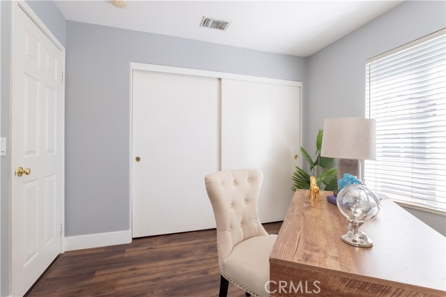 Detail Gallery Image 17 of 33 For 18024 Flynn Dr #5509,  Canyon Country,  CA 91387 - 2 Beds | 2 Baths