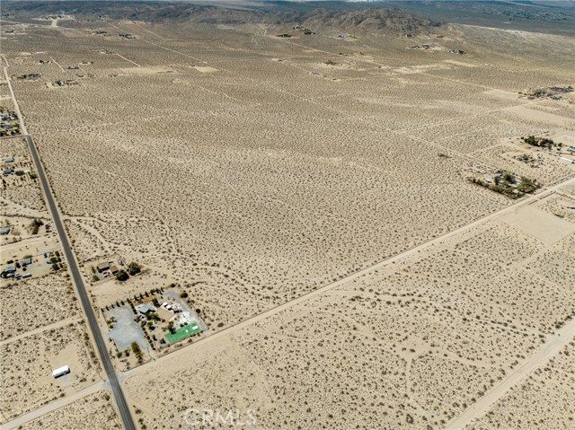 Detail Gallery Image 5 of 7 For 768 Visalia Ave, Lucerne Valley,  CA 92356 - – Beds | – Baths