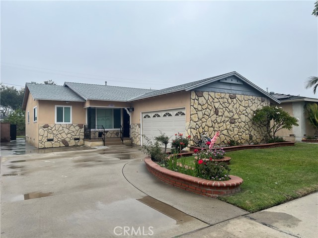 Detail Gallery Image 20 of 21 For 2841 E 69th, Long Beach,  CA 90805 - 4 Beds | 3 Baths