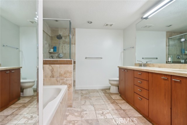 Detail Gallery Image 35 of 48 For 3131 Michelson Dr #1504,  Irvine,  CA 92612 - 2 Beds | 2/1 Baths