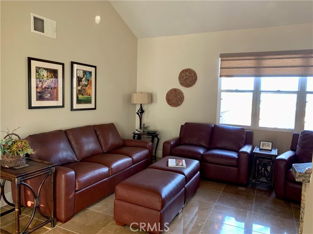 16 Teramo Court, Newport Coast CA: https://media.crmls.org/medias/07fe69a5-ff83-43a1-bed2-b2aea5ca670e.jpg