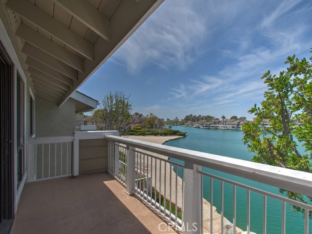 Detail Gallery Image 29 of 29 For 65 Lakeshore #13,  Irvine,  CA 92604 - 4 Beds | 3 Baths
