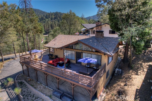 Detail Gallery Image 7 of 64 For 24531 San Moritz Dr, Crestline,  CA 92325 - 3 Beds | 2 Baths