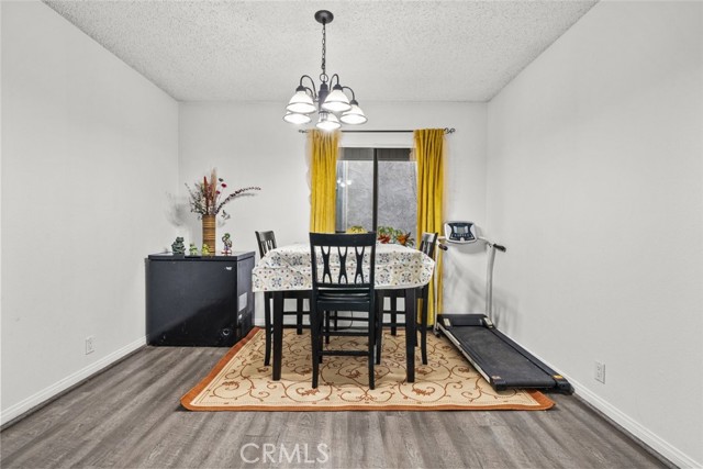 Detail Gallery Image 14 of 34 For 8801 Willis Ave #34,  Panorama City,  CA 91402 - 2 Beds | 2 Baths