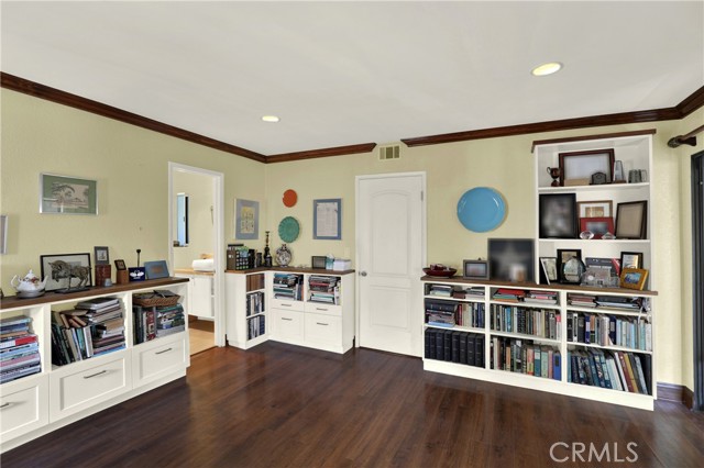 834 15th Street, Hermosa Beach CA: https://media.crmls.org/medias/08012b2f-bce7-4082-956b-9f0075b57eae.jpg
