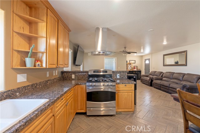 Detail Gallery Image 24 of 31 For 37551 E 29th St, Palmdale,  CA 93550 - 3 Beds | 2 Baths