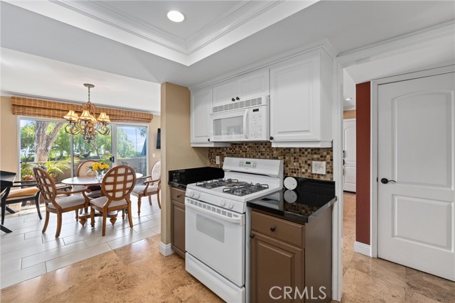 Detail Gallery Image 18 of 36 For 280 Cliff Dr #1,  Laguna Beach,  CA 92651 - 2 Beds | 2 Baths