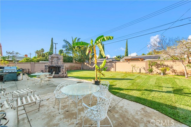 Detail Gallery Image 17 of 26 For 127 W Cliffwood Ave, Anaheim,  CA 92802 - 3 Beds | 2/1 Baths