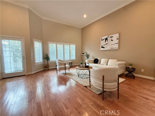 Front Image Thumbnail for CRSR25250642