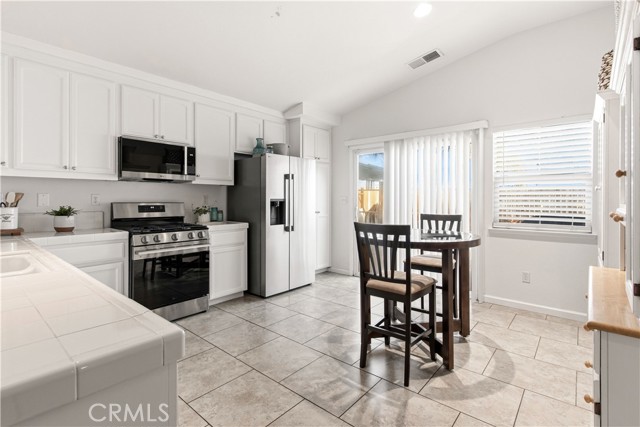 Detail Gallery Image 9 of 32 For 1478 La Sierra, Merced,  CA 95348 - 3 Beds | 2 Baths