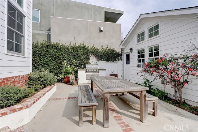 576 27th Street, Manhattan Beach CA: https://media.crmls.org/medias/08022115-ee8a-44b9-89fc-841175d8d0cb.jpg