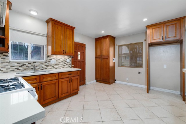 Detail Gallery Image 6 of 34 For 2600 Falling Leaf Ave, Rosemead,  CA 91770 - 4 Beds | 2 Baths