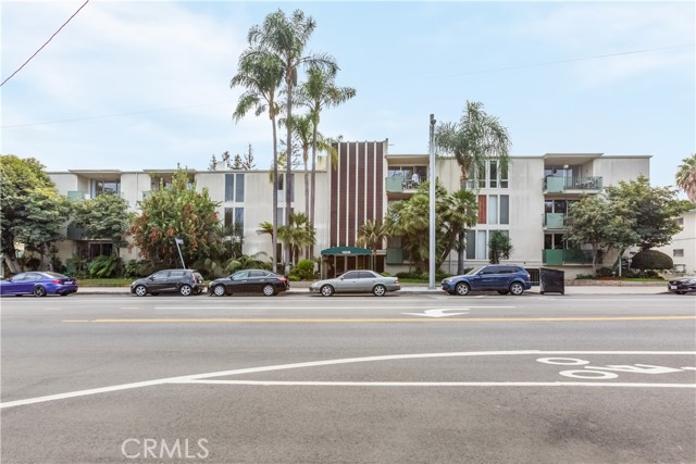 10240 Camarillo Street, 314 photo 8