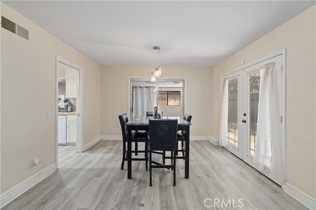Detail Gallery Image 8 of 32 For 42901 Cinema Ave, Lancaster,  CA 93534 - 4 Beds | 2 Baths