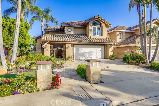 4 Sugarpine Drive, Trabuco Canyon CA: https://media.crmls.org/medias/0805755a-6029-4ad3-8441-ac9daca51c2e.jpg