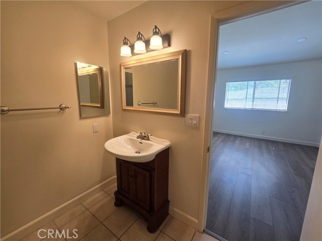 2288 Loma Alta Drive, Fullerton CA: https://media.crmls.org/medias/0805f4ff-ec2b-44a2-8cd6-c21f8ee04742.jpg