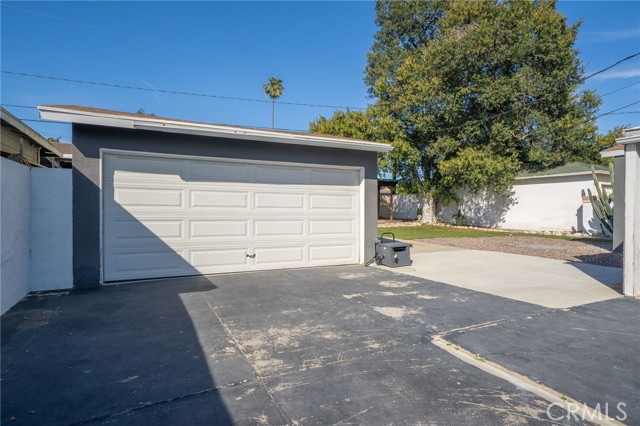 Detail Gallery Image 26 of 41 For 943 E Yale St, Ontario,  CA 91764 - 4 Beds | 2 Baths