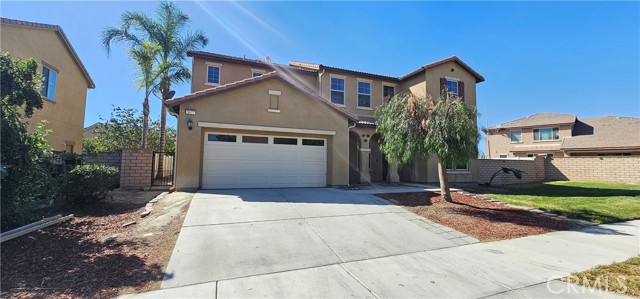 Detail Gallery Image 2 of 37 For 5677 Brianhead, Riverside,  CA 92880 - 6 Beds | 5 Baths