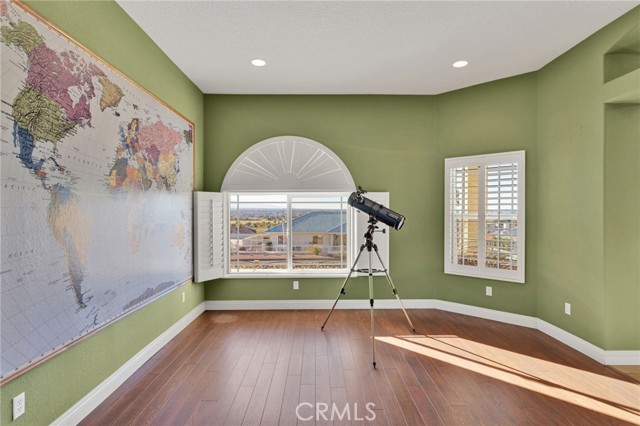 Detail Gallery Image 10 of 39 For 13519 Sunset, Apple Valley,  CA 92308 - 4 Beds | 3 Baths