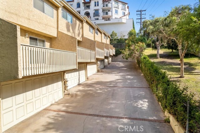 2000 Mathews Avenue, Redondo Beach, California 90278, 2 Bedrooms Bedrooms, ,2 BathroomsBathrooms,Residential,Sold,Mathews,SB22083449