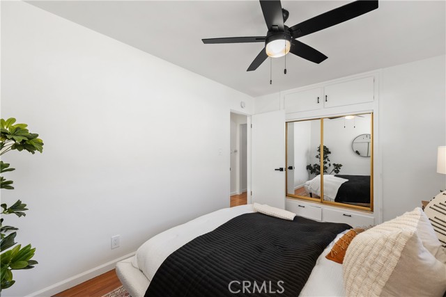 5536 Linden Avenue, Long Beach CA: https://media.crmls.org/medias/0809ef96-d40e-44e2-a7f9-9699c1c37b94.jpg