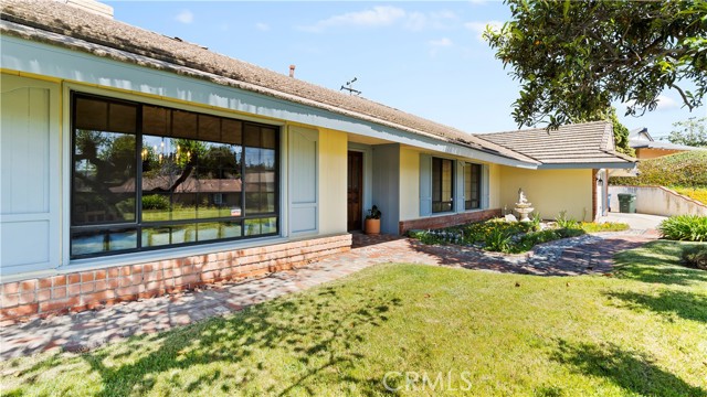 Detail Gallery Image 3 of 53 For 15925 Atitlan Dr, Hacienda Heights,  CA 91745 - 4 Beds | 2 Baths