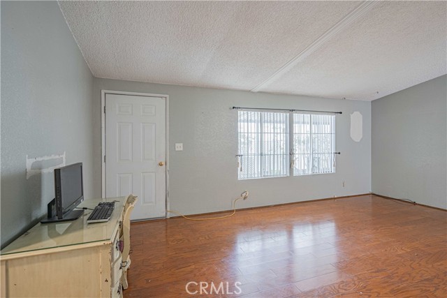 Detail Gallery Image 14 of 45 For 1630 W Covina Blvd #11,  San Dimas,  CA 91722 - 3 Beds | 2 Baths