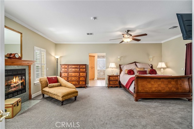 2608 Desert Rose Drive, Lancaster CA: https://media.crmls.org/medias/080ae289-8a35-4b46-9a71-2869bd1dfd78.jpg