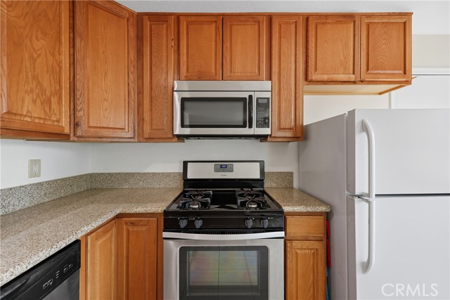43327 Echard Avenue, Lancaster CA: https://media.crmls.org/medias/080b3397-6ef3-49e2-a066-df8a81c7e9de.jpg