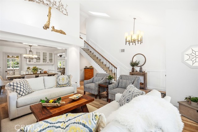 Detail Gallery Image 3 of 59 For 27252 Cordero Ln, Mission Viejo,  CA 92691 - 4 Beds | 2/1 Baths