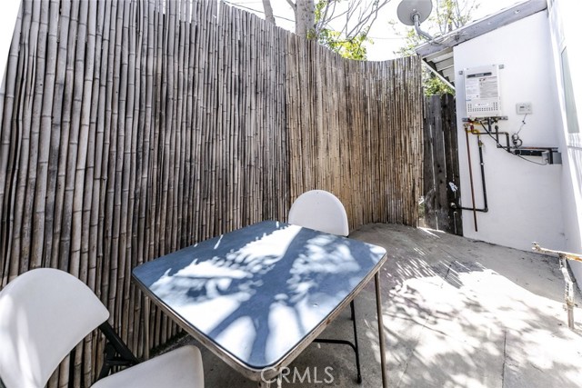 11304 Tiara Street, North Hollywood CA: https://media.crmls.org/medias/080c103e-ef9a-498f-9bab-fb1563b9f39e.jpg