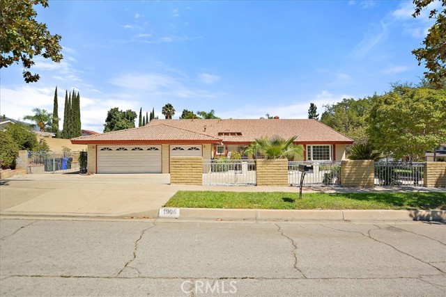 1906 N Quince Way, Upland, CA 91784